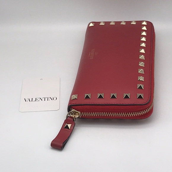 Valentino Garavani Rockstud Continental Leather Wallet. EUC  RED - Picture 6 of 16